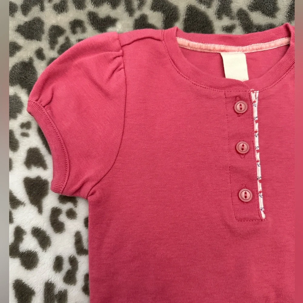 NWOT Old Navy Henley Bodysuit Onesie in Pink Size 12-18 months